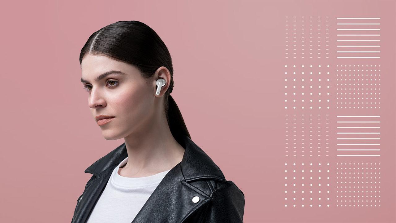 Choose the right headset as per your taste in music